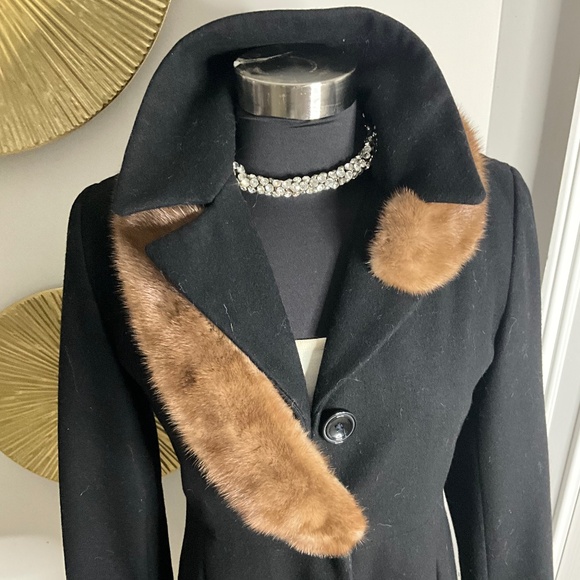 **Genuine Mink Collar Wool Coat** - Picture 2 of 12